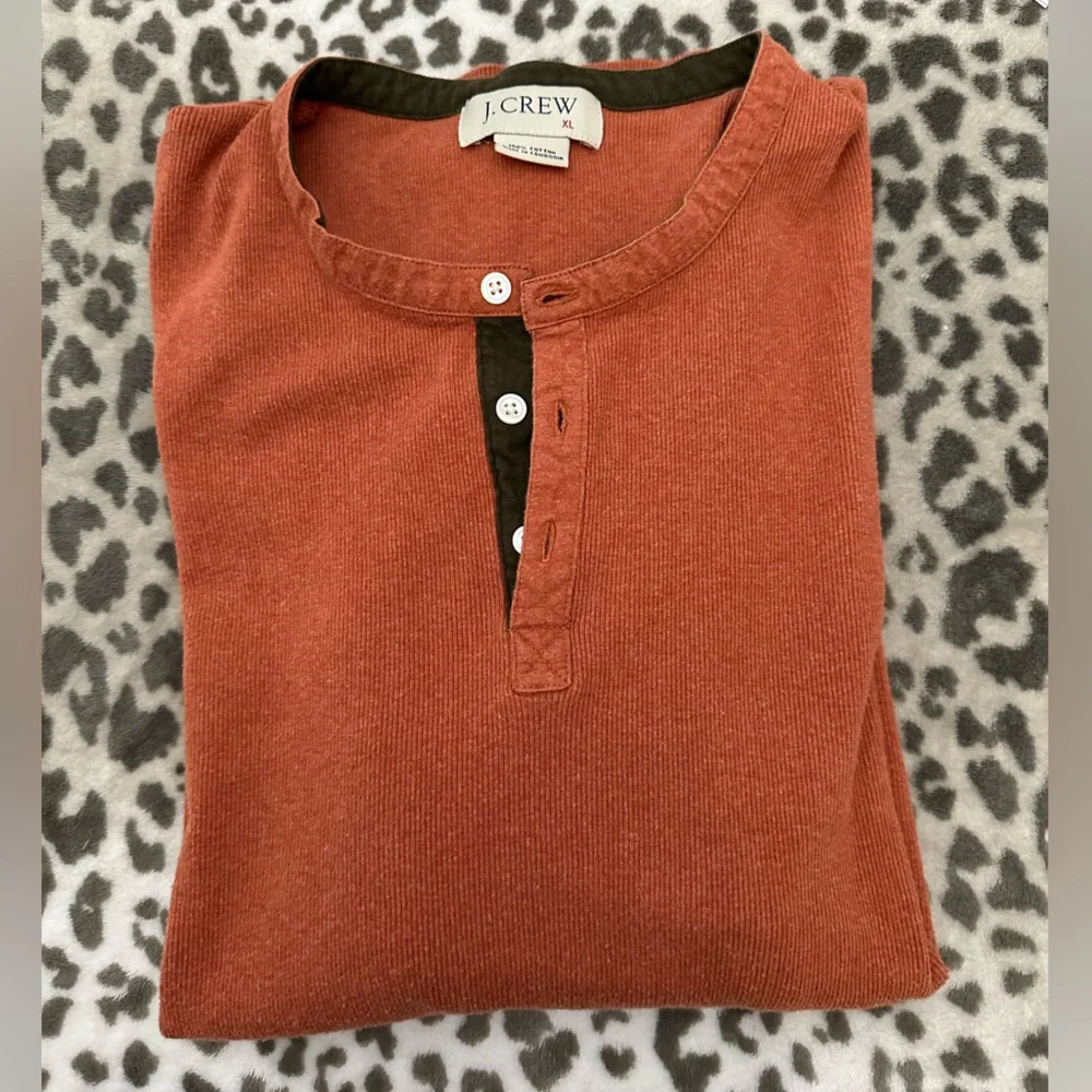 Y2K J. Crew Thermal Henley in Dark Cinnamon Size XL Men’s